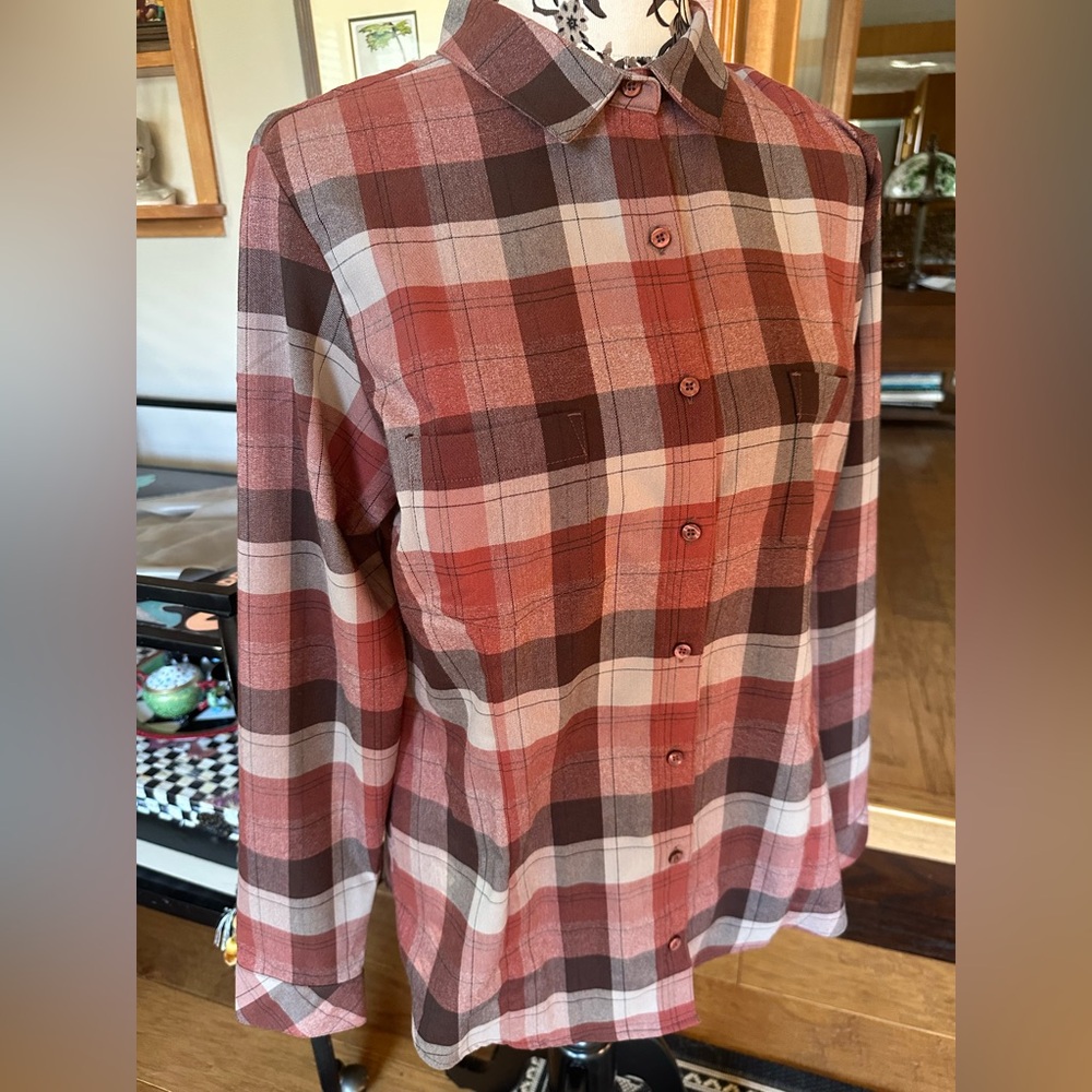 Kuhl Hanna Flannel Moisture Wicking Plaid Long Sleeve Style #8105 Women's Large